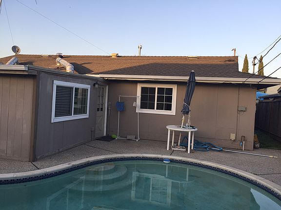 2nd image of 2123 Bayhaven Dr