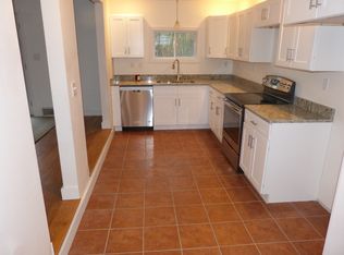 1110 W Hollis St, Nashua, NH 03062