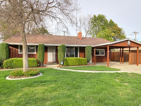 2nd image of 4213 Las Cruces Way