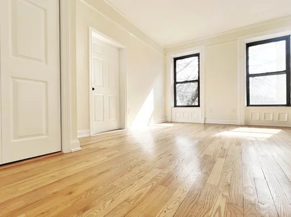 603 Carroll Street image 1 of 4