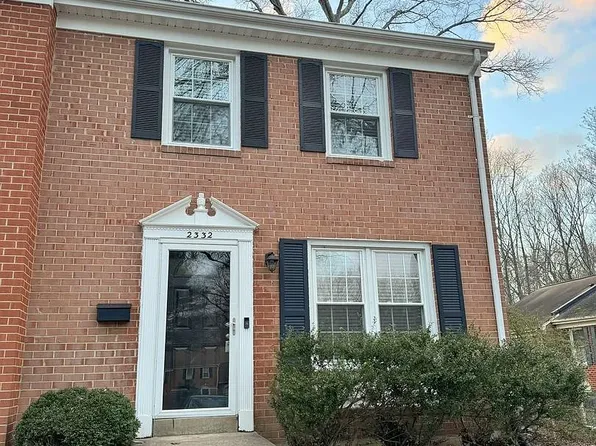 2332 Horseferry Ct, Reston, VA 20191