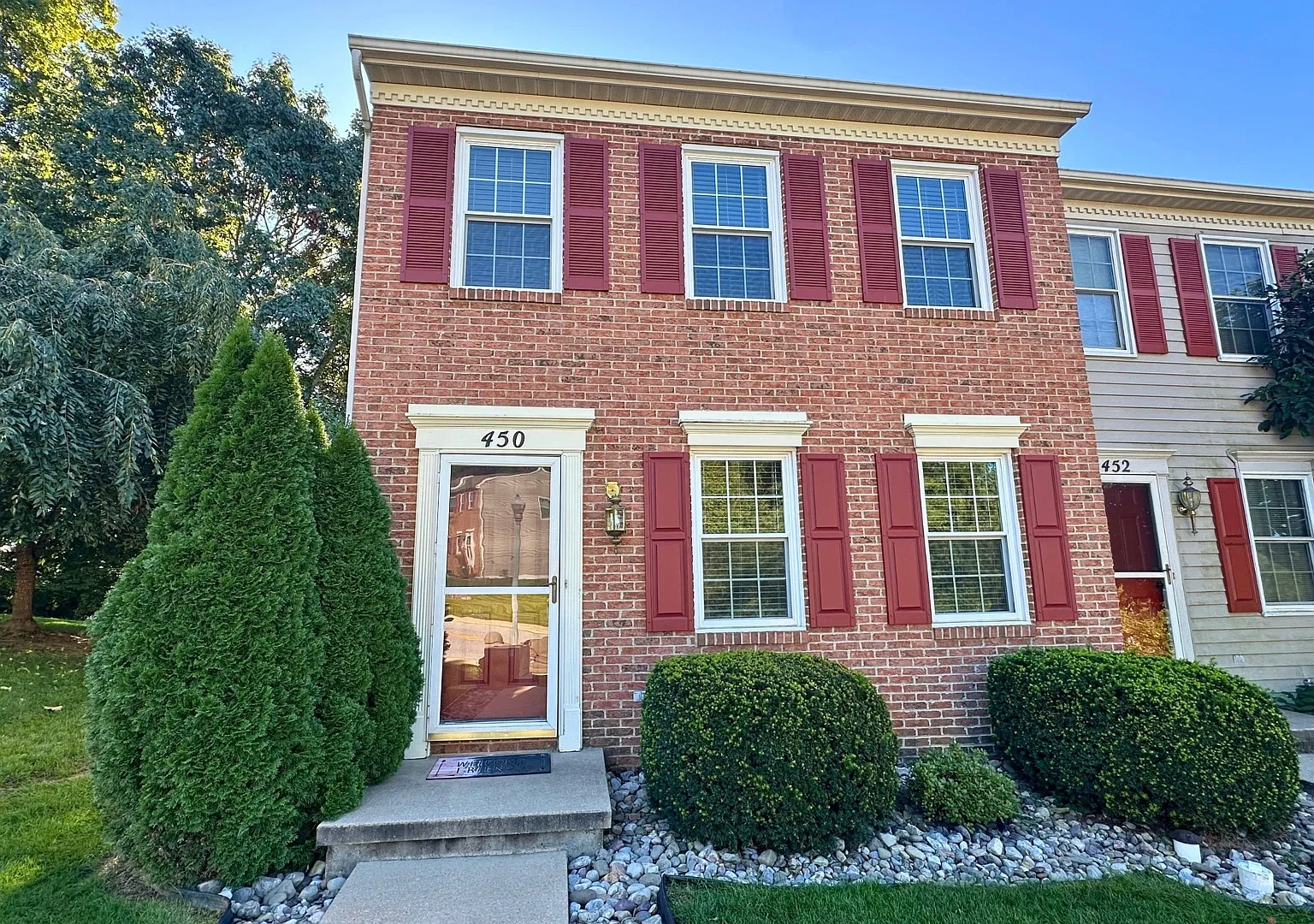 3 bed, 1.5 bath, 1200 sqft, $1,695 — Photo 4