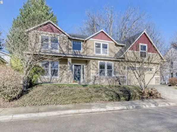 9001 SW Robert Gray Ln, Portland, OR 97225