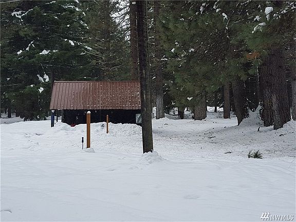 4th image of Xxx White Fir Dr