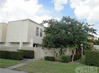 1630 Shaker Cir, Royal Palm Beach, FL 33414