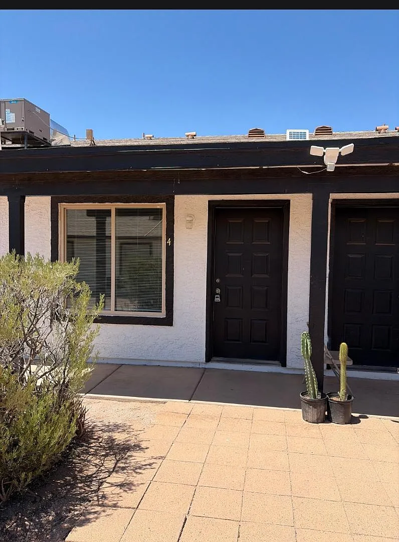 576 N San Marcos Dr - 4 — Photo 1