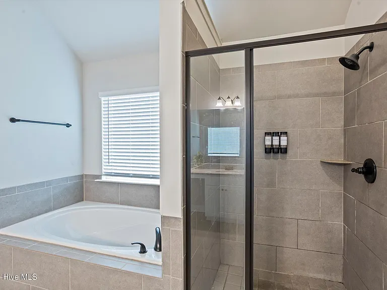 1014 Sluice Gate Dr — Photo 43