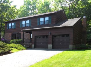62 Old Middletown Rd, Wharton, NJ 07885