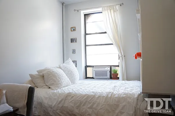 Rented by J Misrahi Realty Corp | media 23