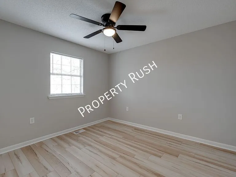 340 Alpine Dr #A — Photo 14
