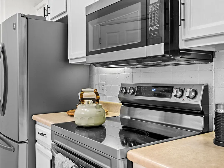 5255 Memphis St #1007 — Photo 9