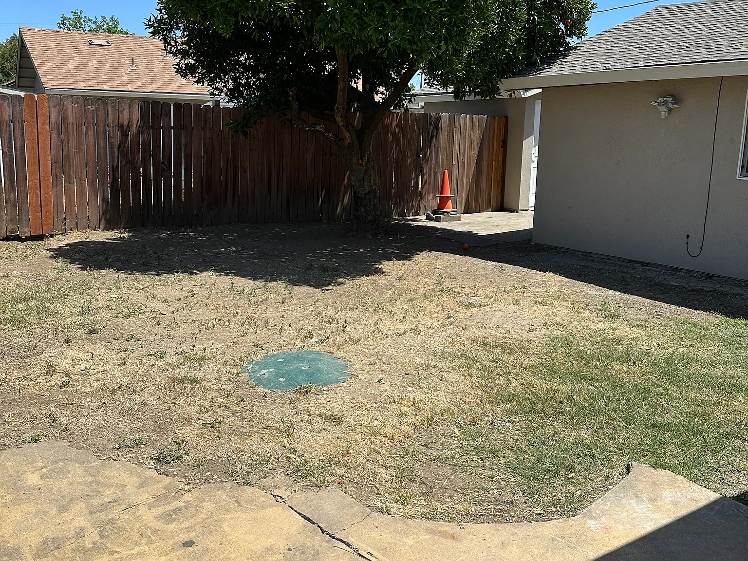 Maple St, Sutter — Photo 2