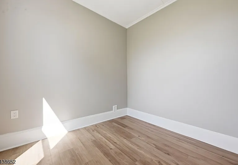 508 2nd St #2 — Photo 11