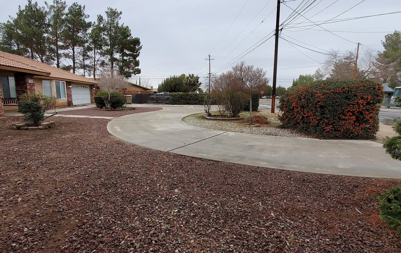 3 bed, 2.5 bath, 2088 sqft, $2,850 — Photo 3