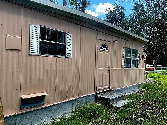 5th image of 652 Pine Isle Dr