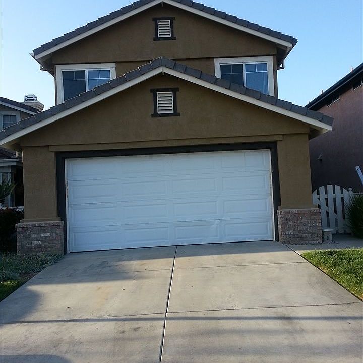 1st image of 31640 Briarwood Pl