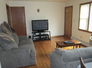 33 Hanover St, Stamford, CT 06902
