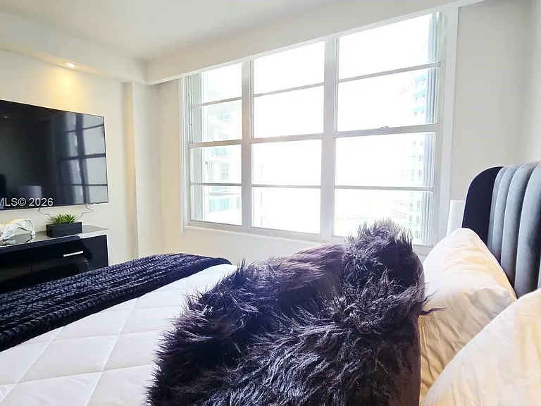 5151 Collins Ave #726 — Photo 14