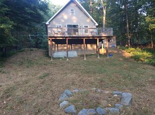 160 Lake Shore Dr, Dingmans Ferry, PA 18328