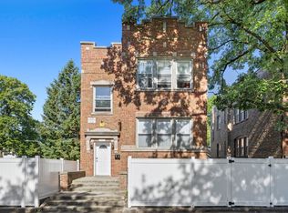 7424 S Kingston Ave, Chicago, IL 60649