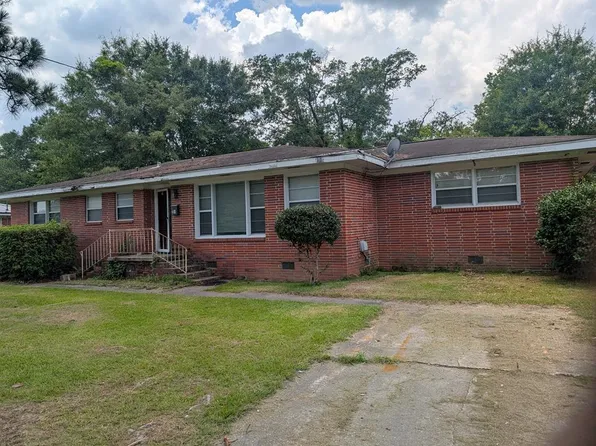 2004 Brackin Dr, Dothan, AL 36301