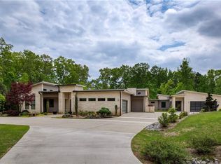 70 Johnson Rd, Suwanee, GA 30024