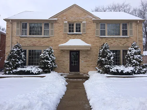 135 N 91st Pl #4 Photo 1 135 N 91st Pl #4 Photo 1