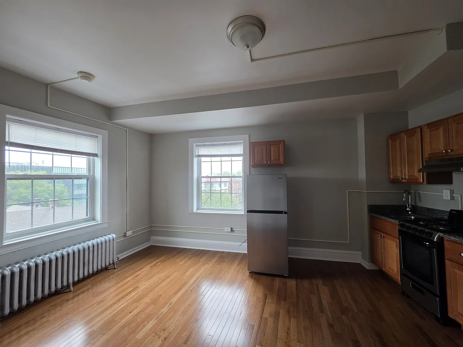 Studio, $1,375 — Photo 3