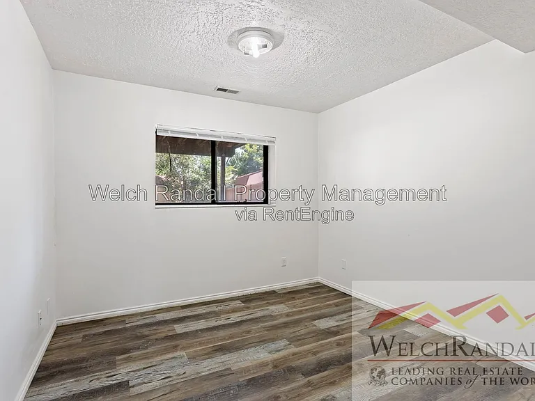 460 W 100 N — Photo 12