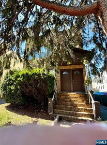34 Feronia Way, Rutherford, NJ, 07070