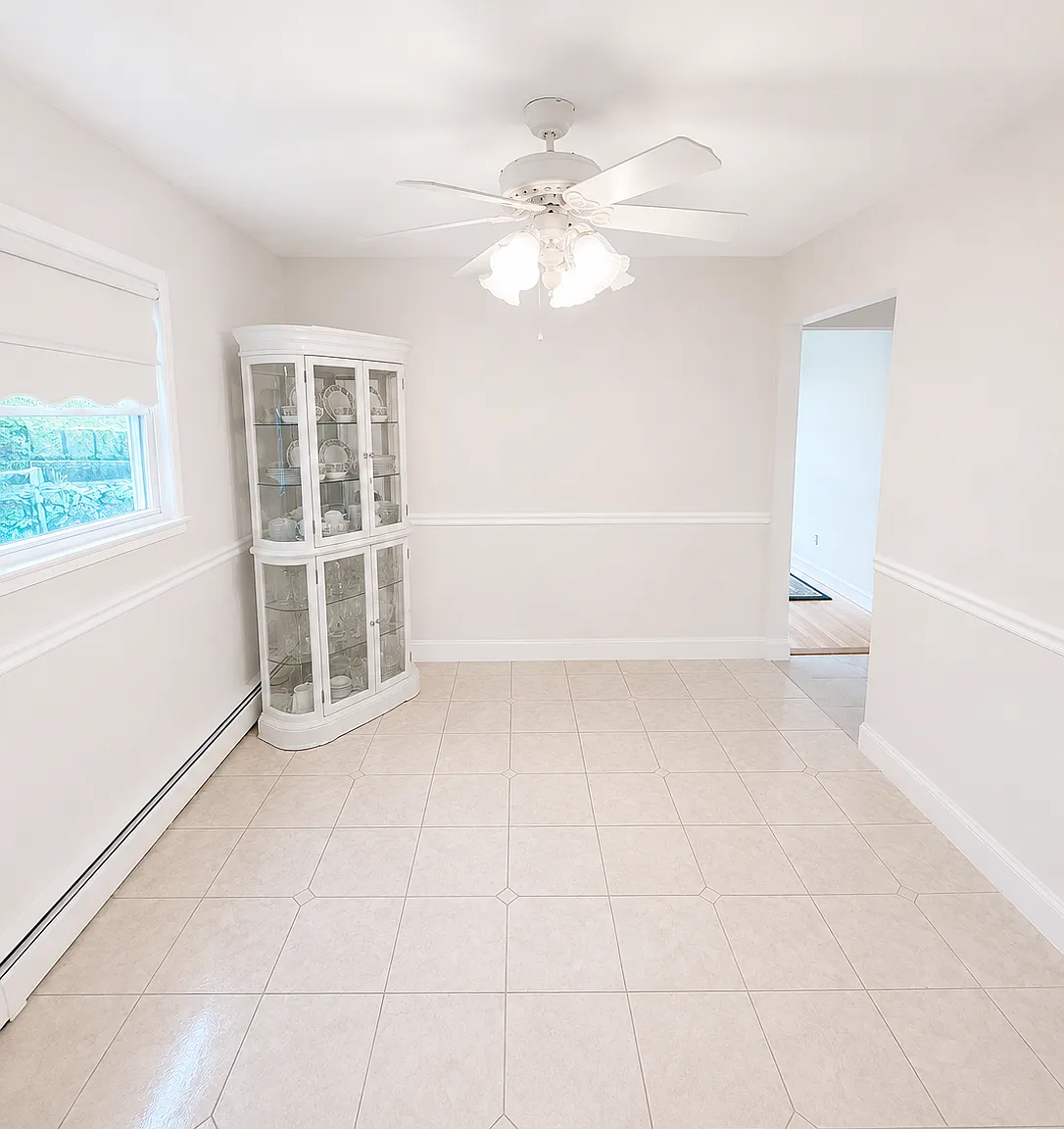 3 bed, 1330 sqft, $3,500 — Photo 4