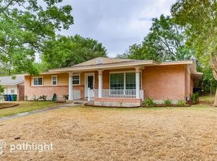 202 Granada Dr, San Antonio, TX 78216