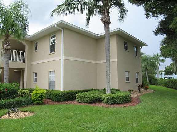 2nd image of 5800 Sabal Trace Dr #702-7