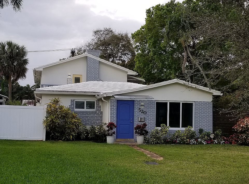 1st image of 520 SW 14th St