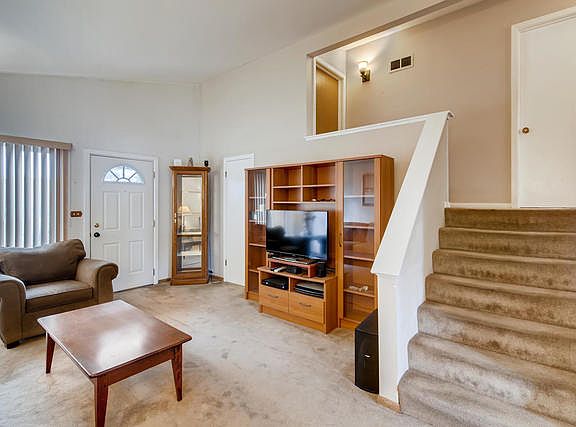5th image of 3620 Hawthorne St