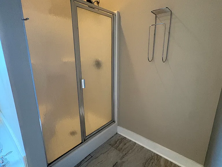 4665 Clubview Dr — Photo 15