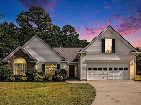 2439 Canter Brook Ct, Buford, GA 30519