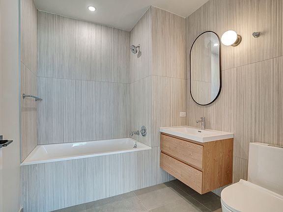 4th image of 11 Herkimer St #E5