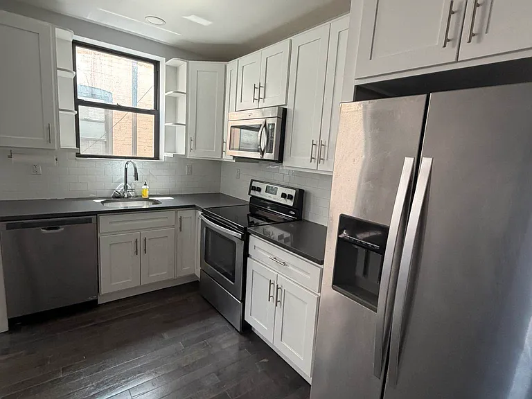 9013 Fort Hamilton Pkwy #1 — Photo 2