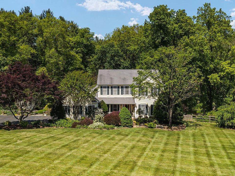 1st image of 17614 Sweetwood Ct