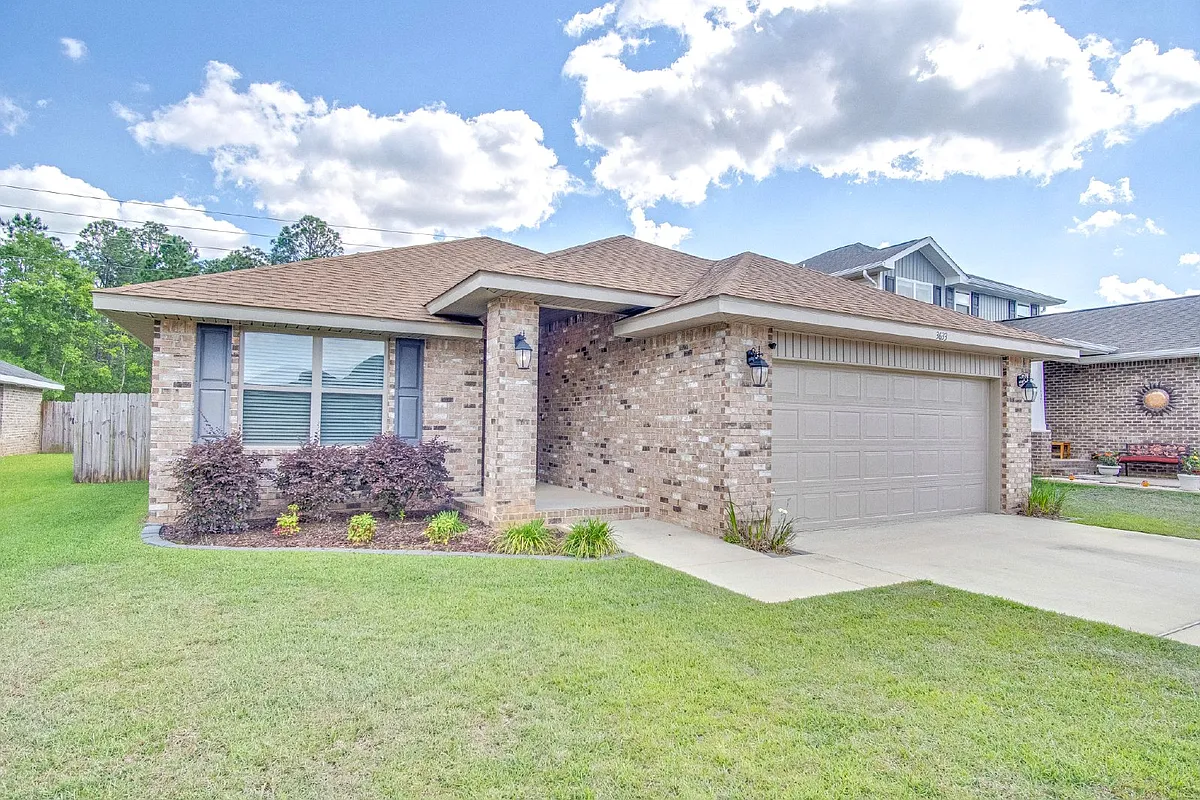 Building Photo - 3633 Conley Dr