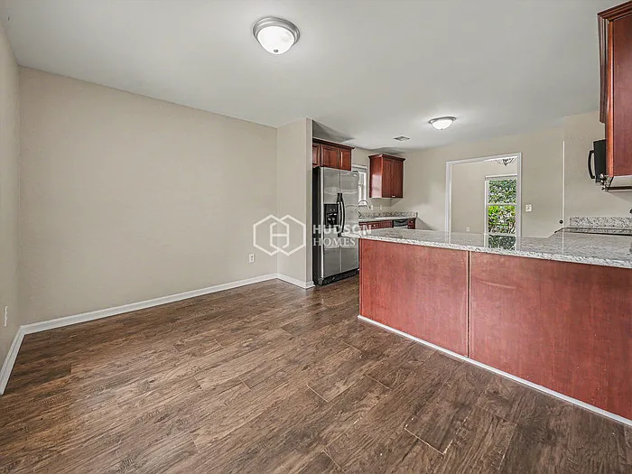 1144 Alden Glen Dr — Photo 7