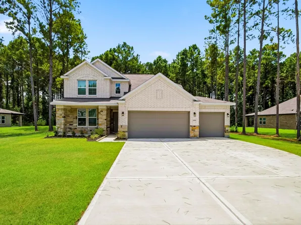 1349 Coastal Dr, Dayton, TX 77535