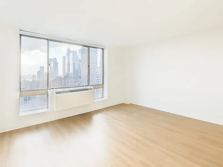777 6th Ave #16F — Photo 40