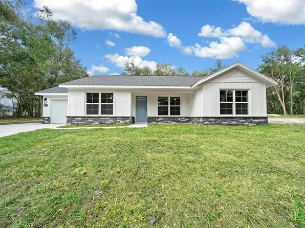 16597 SE 63rd Ln, Ocklawaha, FL 32179