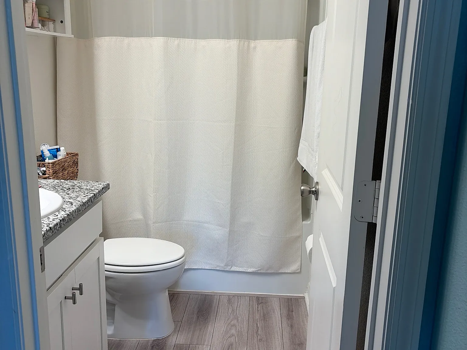 3 bed, 2.5 bath, 1512 sqft, $1,950 — Photo 4