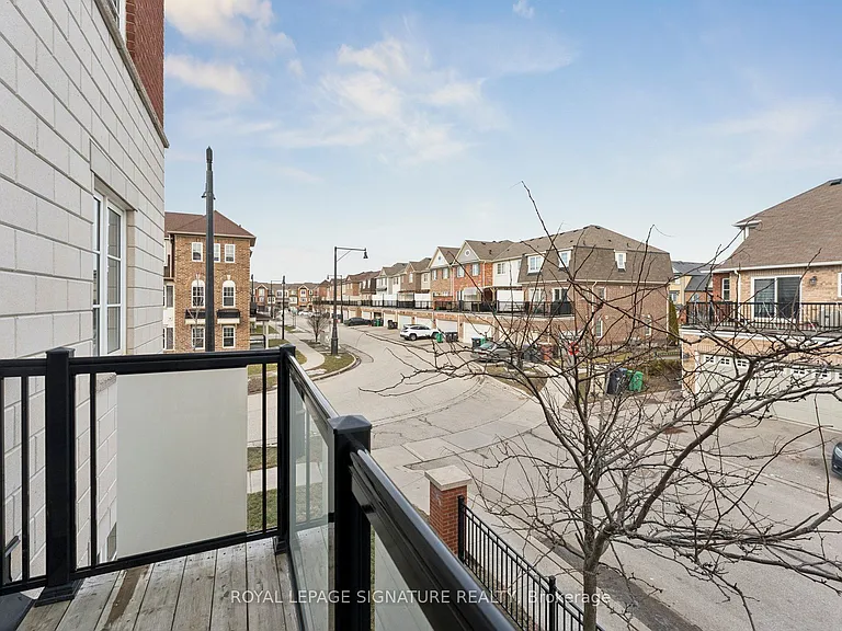 122 Baycliffe Cres — Photo 41