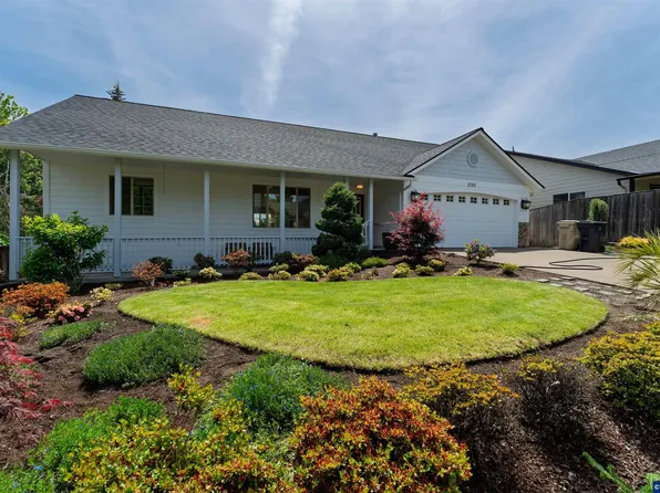 2190 NW Cluster Oak Ave, Albany, OR 97321