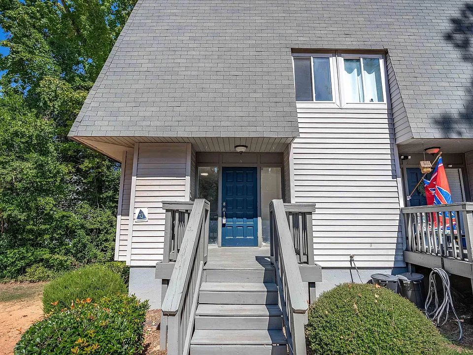 301 Harbor Heights Dr #13A