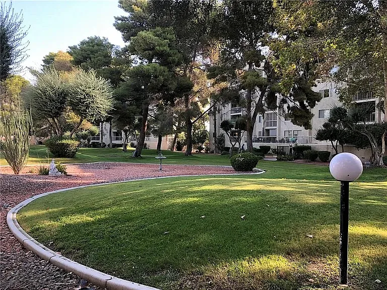 750 S Royal Crest Cir #323 — Photo 4